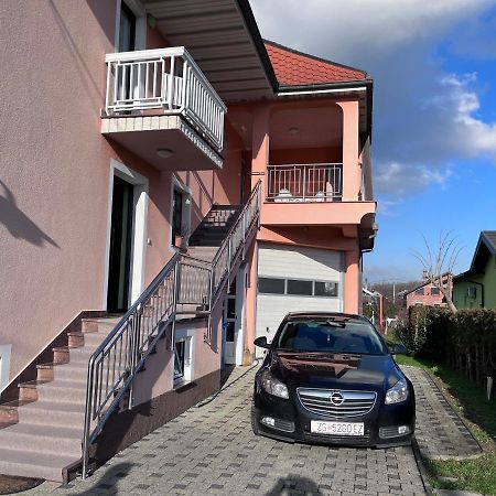 Apartman Magnolia Petrovina Turopoljska Exteriör bild
